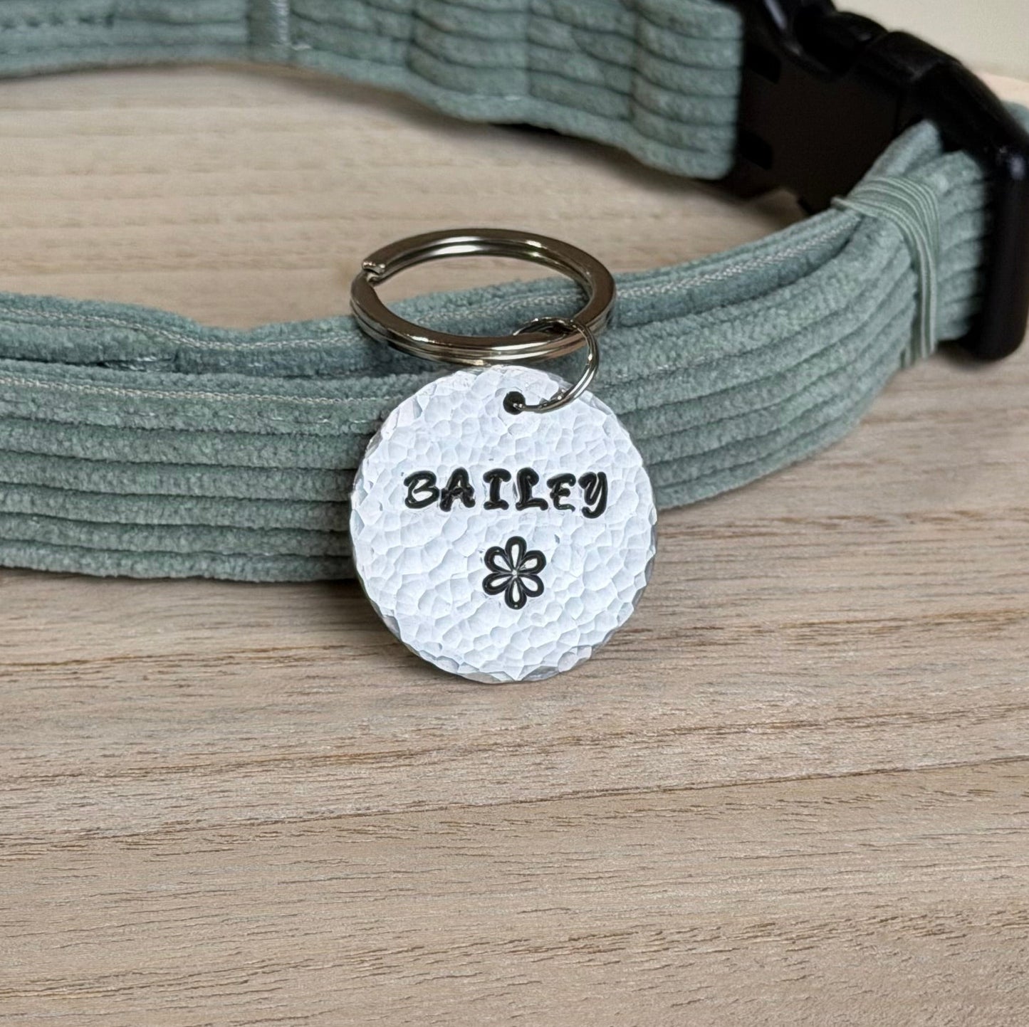 Daisy Tag